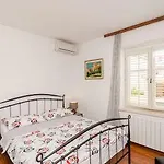 Apartment Baltazar With Sea View&jacuzzi