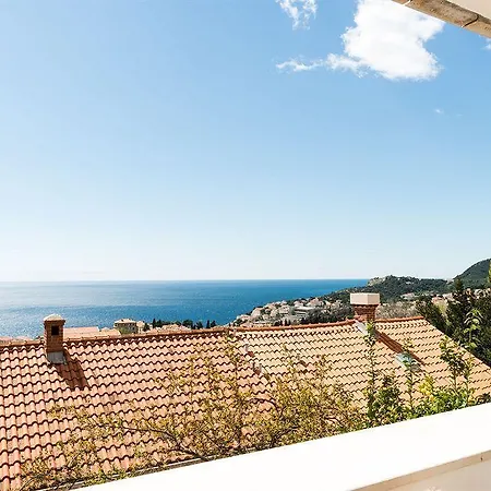 Baltazar With Sea View&jacuzzi Apartman