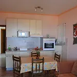 Appartamento Baltazar With Sea View&jacuzzi