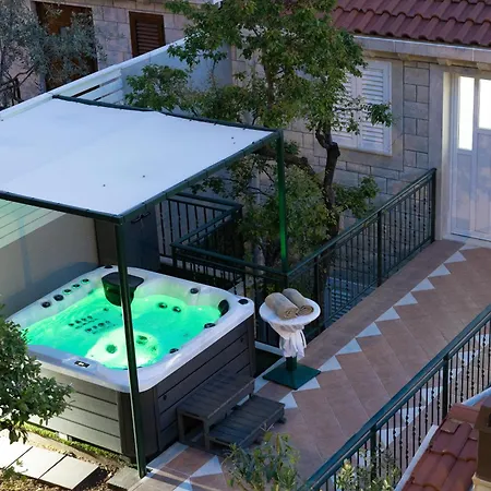 Baltazar With Sea View&jacuzzi