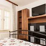 Baltazar With Sea View&jacuzzi Appartement
