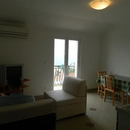Baltazar With Sea View&jacuzzi * Dubrovník