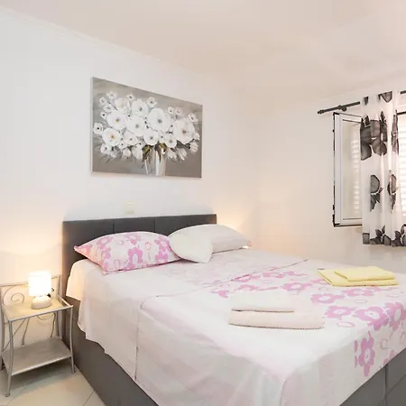 Apartmán Baltazar With Sea View&jacuzzi Dubrovník