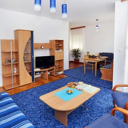 아파트 Baltazar With Sea View&jacuzzi 두브로브니크