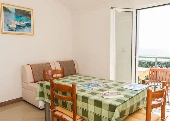 아파트 Baltazar With Sea View&jacuzzi 두브로브니크