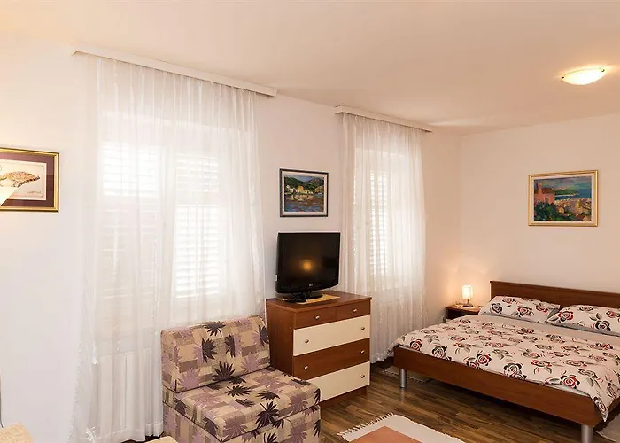 Baltazar With Sea View&jacuzzi * 두브로브니크