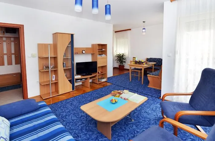 아파트 Baltazar With Sea View&jacuzzi 두브로브니크