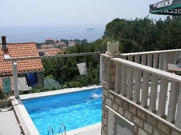 아파트 Baltazar With Sea View&jacuzzi 두브로브니크